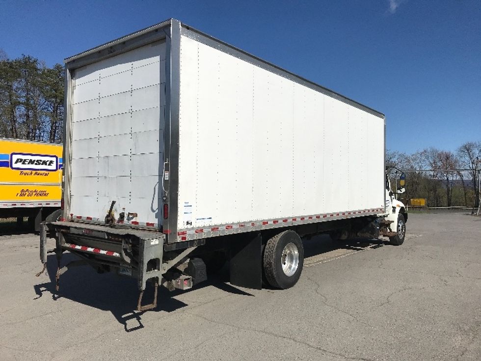 Medium Duty Box Truck-Light and Medium Duty Trucks-International-2020-MV607-Hagerstown-MD-206,805\n\t\tmiles-$ 39,500 - Image 12