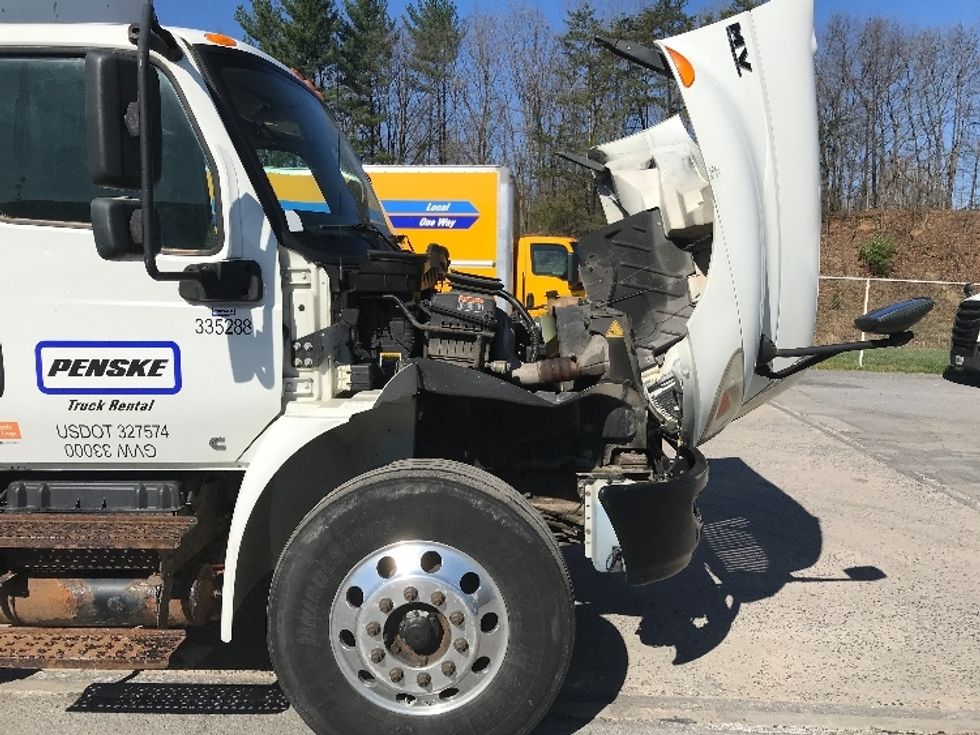 Medium Duty Box Truck-Light and Medium Duty Trucks-International-2020-MV607-Hagerstown-MD-206,805\n\t\tmiles-$ 39,500 - Image 22