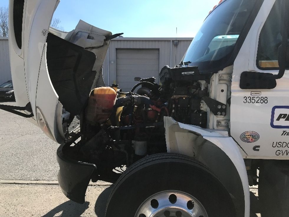 Medium Duty Box Truck-Light and Medium Duty Trucks-International-2020-MV607-Hagerstown-MD-206,805\n\t\tmiles-$ 39,500 - Image 23