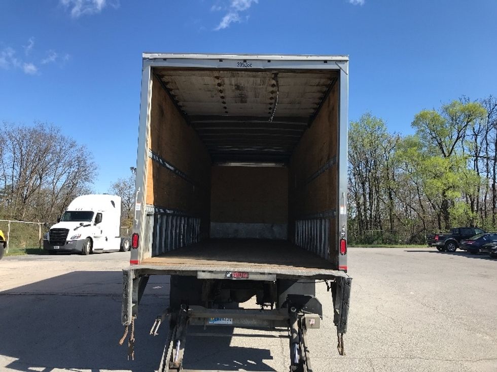 Medium Duty Box Truck-Light and Medium Duty Trucks-International-2020-MV607-Hagerstown-MD-206,805\n\t\tmiles-$ 39,500 - Image 8