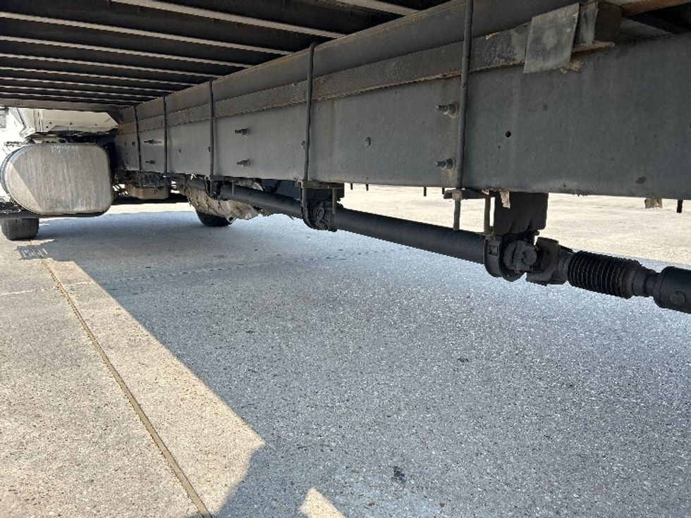 Medium Duty Box Truck-Light and Medium Duty Trucks-International-2020-MV607-Hammond-LA-102,831\n\t\tmiles-$ 64,500 - Image 5