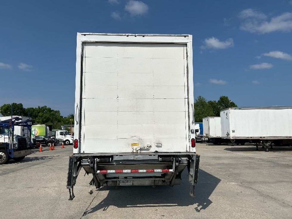 Medium Duty Box Truck-Light and Medium Duty Trucks-International-2020-MV607-Hammond-LA-102,831\n\t\tmiles-$ 64,500 - Image 7