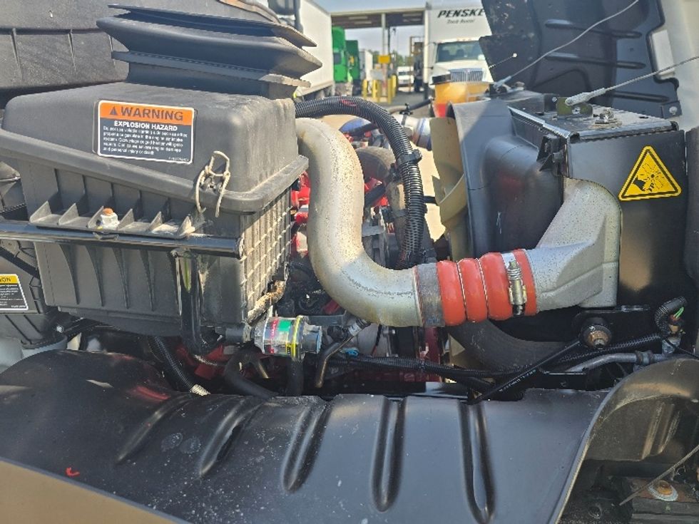 Medium Duty Box Truck-Light and Medium Duty Trucks-International-2020-MV607-Hammond-LA-103,420\n\t\tmiles-$ 62,250 - Image 23