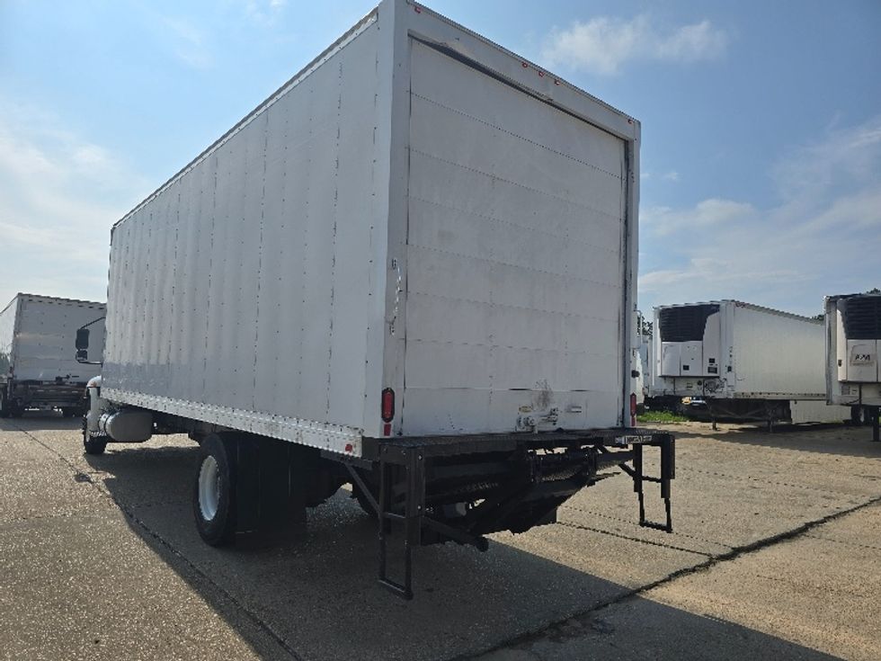 Medium Duty Box Truck-Light and Medium Duty Trucks-International-2020-MV607-Hammond-LA-103,420\n\t\tmiles-$ 62,250 - Image 6