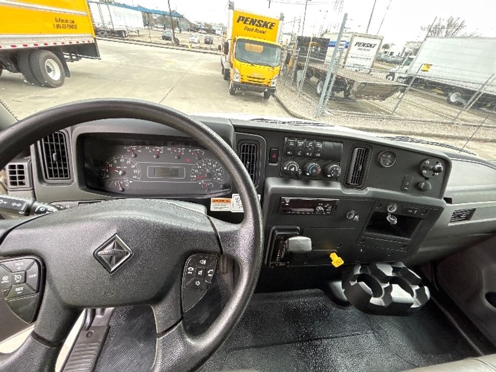 Medium Duty Box Truck-Light and Medium Duty Trucks-International-2020-MV607-Hammond-LA-131,843\n\t\tmiles-$ 53,000 - Image 18