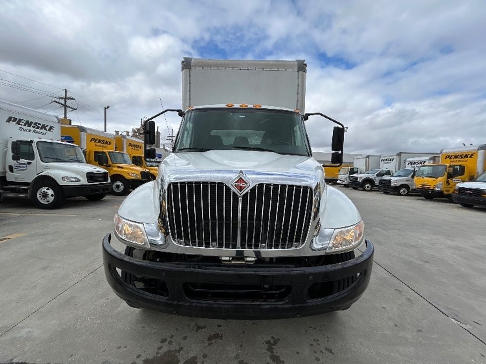 Medium Duty Box Truck-Light and Medium Duty Trucks-International-2020-MV607-Hammond-LA-131,843\n\t\tmiles-$ 53,000 - Image 2