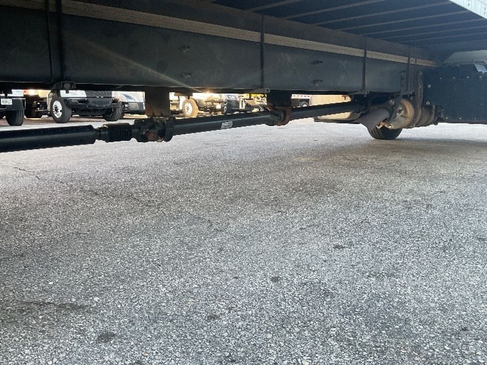Medium Duty Box Truck-Light and Medium Duty Trucks-International-2020-MV607-Harahan-LA-259,327\n\t\tmiles-$ 37,500 - Image 14