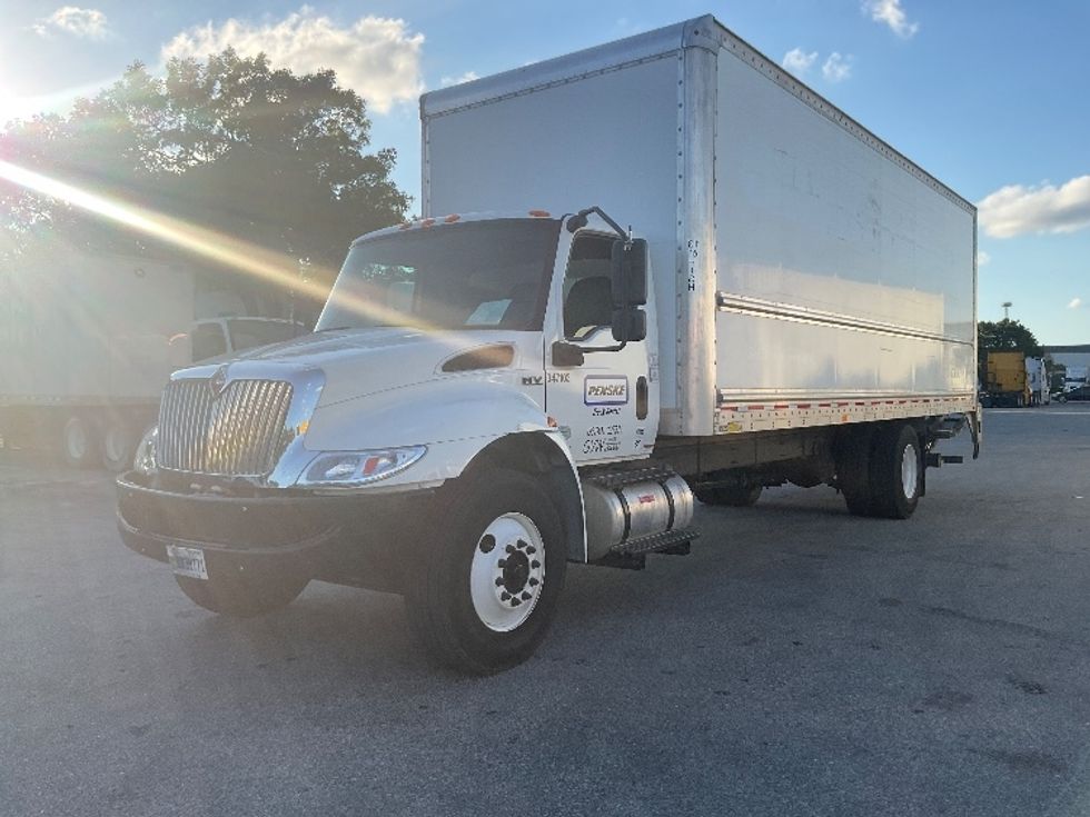 Medium Duty Box Truck-Light and Medium Duty Trucks-International-2020-MV607-Harahan-LA-259,327\n\t\tmiles-$ 37,500 - Image 3