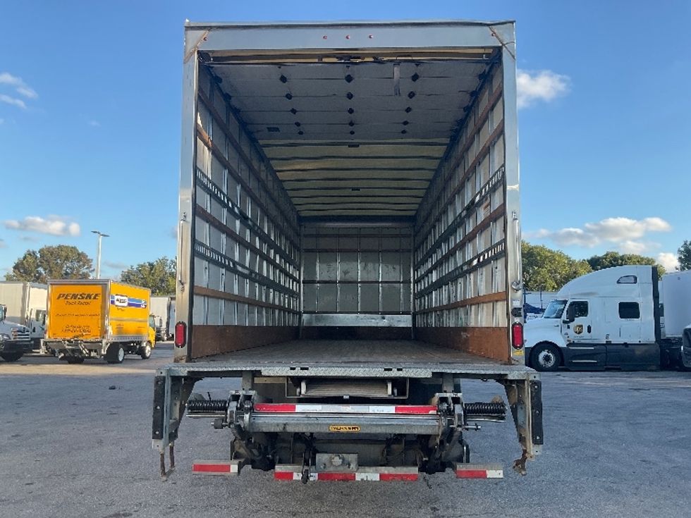 Medium Duty Box Truck-Light and Medium Duty Trucks-International-2020-MV607-Harahan-LA-259,327\n\t\tmiles-$ 37,500 - Image 8