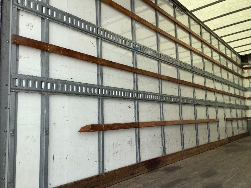 Medium Duty Box Truck-Light and Medium Duty Trucks-International-2020-MV607-Harlingen-TX-203,973\n\t\tmiles-$ 43,750 - Image 11