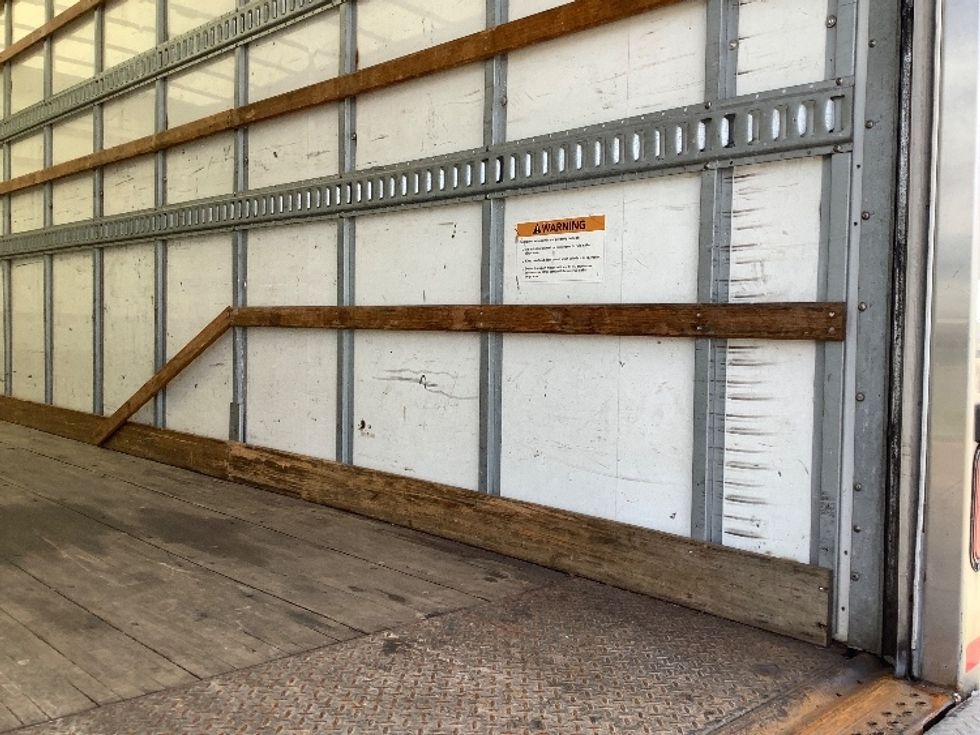 Medium Duty Box Truck-Light and Medium Duty Trucks-International-2020-MV607-Harlingen-TX-203,973\n\t\tmiles-$ 43,750 - Image 12