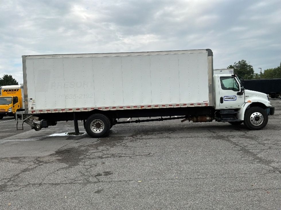 Medium Duty Box Truck-Light and Medium Duty Trucks-International-2020-MV607-Harrisburg-PA-114,418\n\t\tmiles-$ 57,000 - Image 15