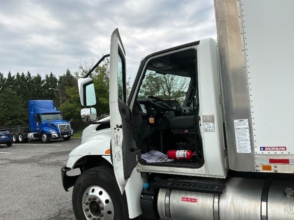 Medium Duty Box Truck-Light and Medium Duty Trucks-International-2020-MV607-Harrisburg-PA-114,418\n\t\tmiles-$ 57,000 - Image 16