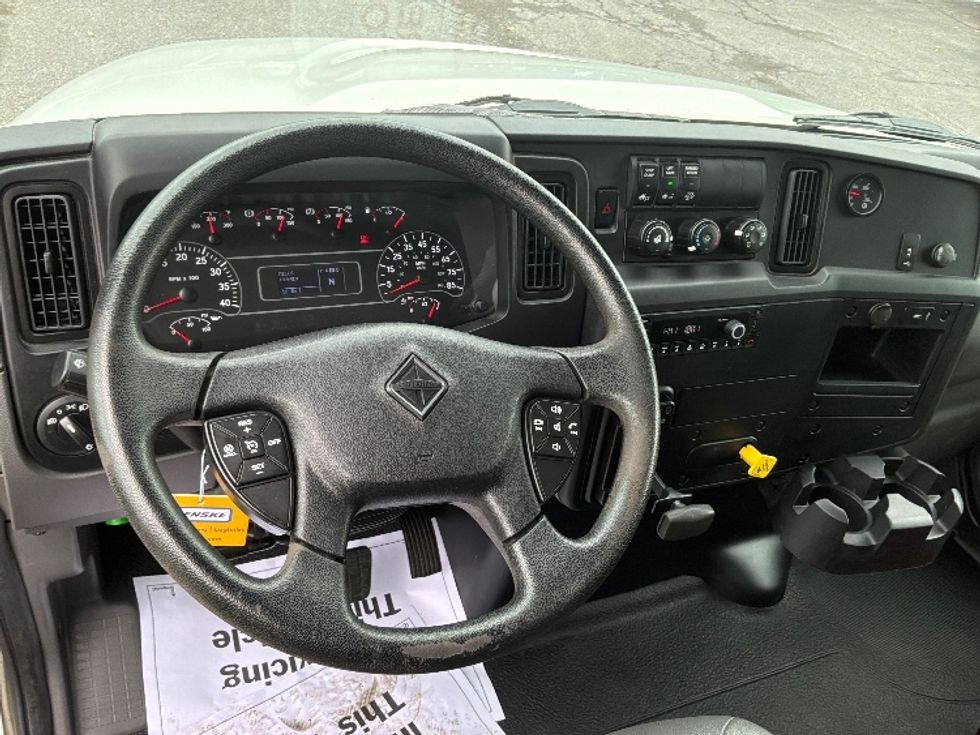 Medium Duty Box Truck-Light and Medium Duty Trucks-International-2020-MV607-Harrisburg-PA-114,418\n\t\tmiles-$ 57,000 - Image 18