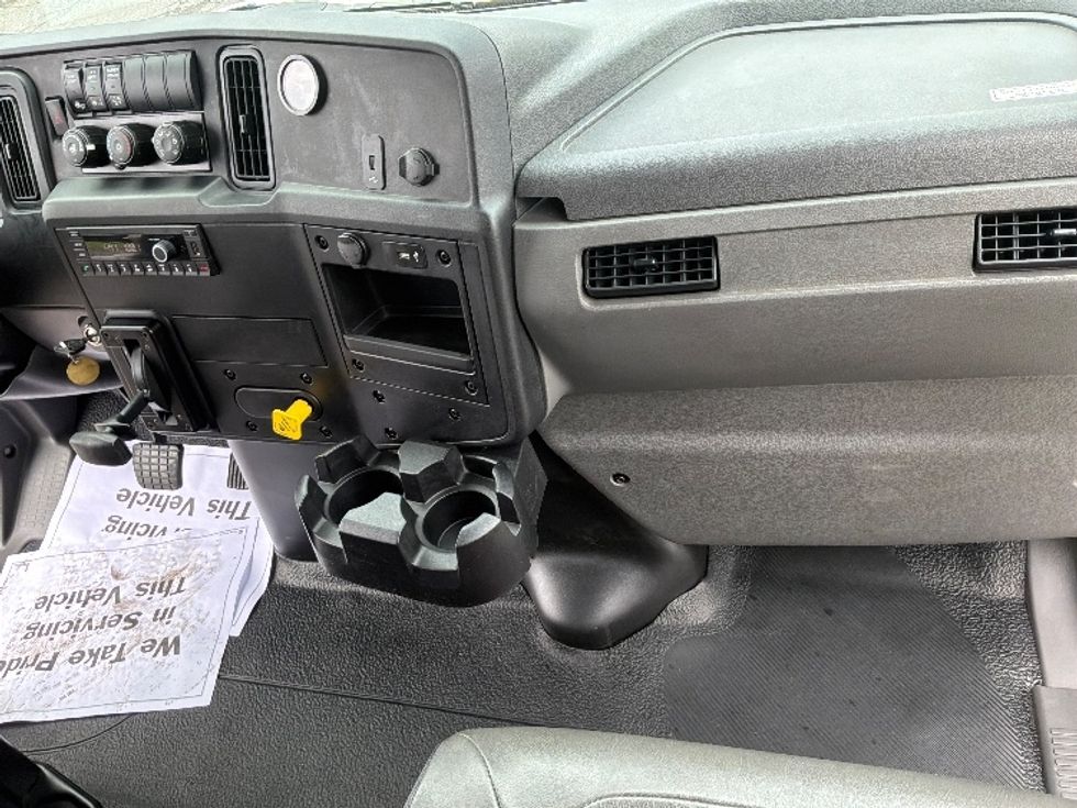 Medium Duty Box Truck-Light and Medium Duty Trucks-International-2020-MV607-Harrisburg-PA-114,418\n\t\tmiles-$ 57,000 - Image 21