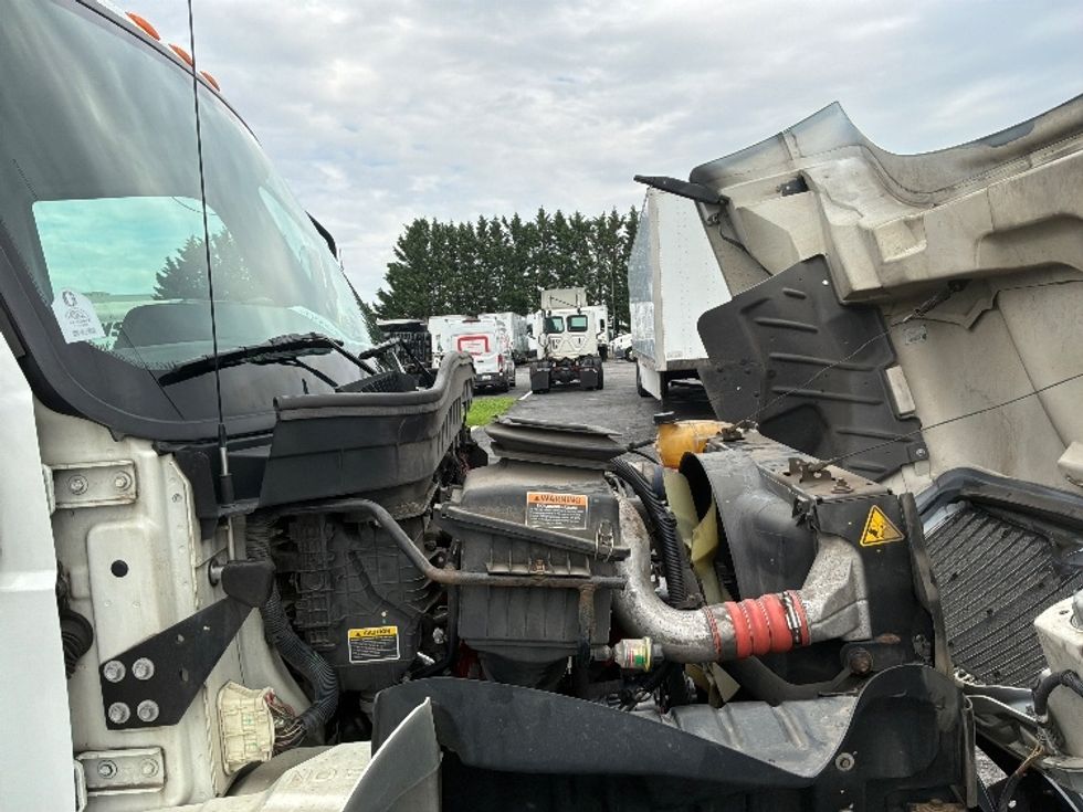 Medium Duty Box Truck-Light and Medium Duty Trucks-International-2020-MV607-Harrisburg-PA-114,418\n\t\tmiles-$ 57,000 - Image 23