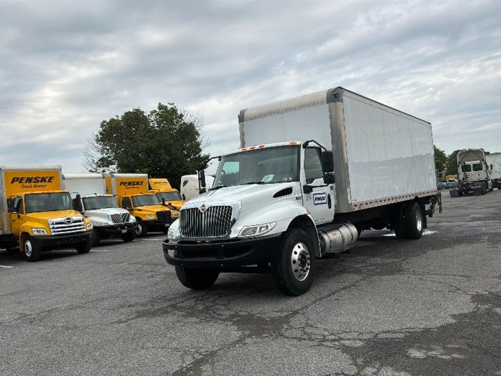 Medium Duty Box Truck-Light and Medium Duty Trucks-International-2020-MV607-Harrisburg-PA-114,418\n\t\tmiles-$ 57,000 - Image 3