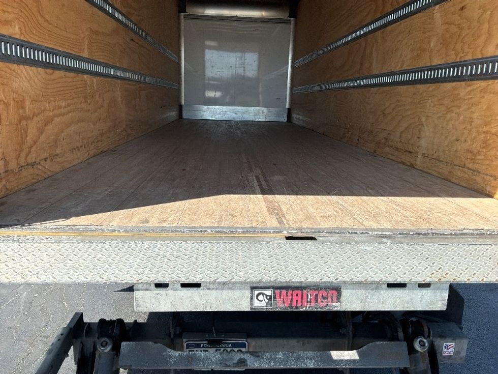 Medium Duty Box Truck-Light and Medium Duty Trucks-International-2020-MV607-Harrisburg-PA-138,246\n\t\tmiles-$ 59,000 - Image 10