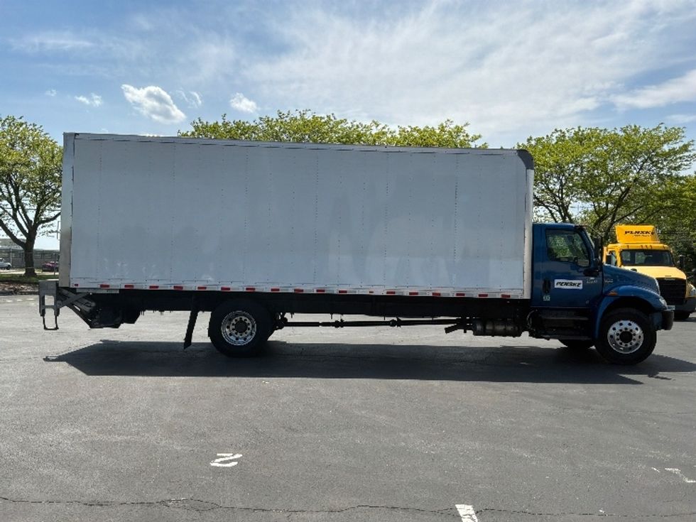 Medium Duty Box Truck-Light and Medium Duty Trucks-International-2020-MV607-Harrisburg-PA-138,246\n\t\tmiles-$ 59,000 - Image 15