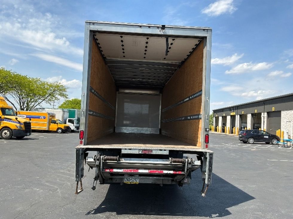 Medium Duty Box Truck-Light and Medium Duty Trucks-International-2020-MV607-Harrisburg-PA-138,246\n\t\tmiles-$ 59,000 - Image 8