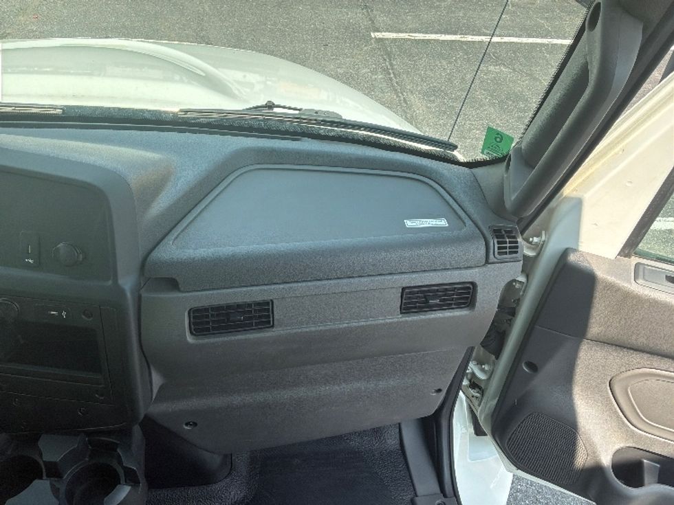 Medium Duty Box Truck-Light and Medium Duty Trucks-International-2020-MV607-Harrisburg-PA-145,400\n\t\tmiles-$ 45,500 - Image 21