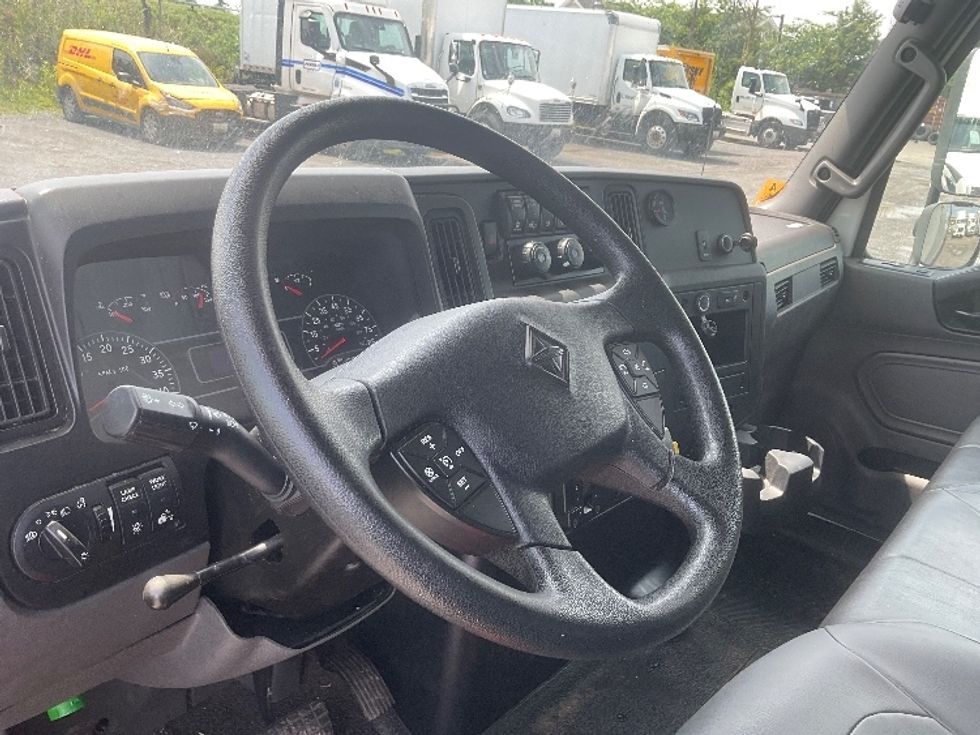 Medium Duty Box Truck-Light and Medium Duty Trucks-International-2020-MV607-Harrisburg-PA-157,159\n\t\tmiles-$ 54,750 - Image 16