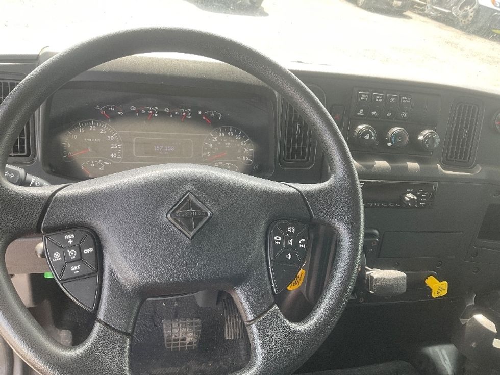 Medium Duty Box Truck-Light and Medium Duty Trucks-International-2020-MV607-Harrisburg-PA-157,159\n\t\tmiles-$ 54,750 - Image 17