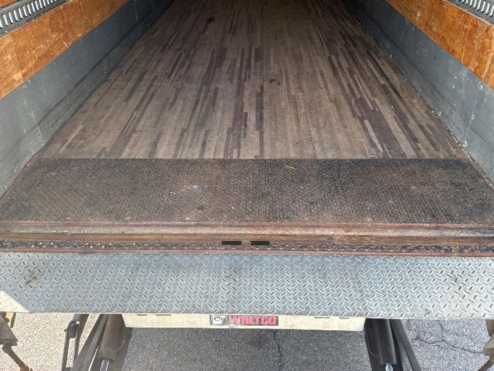 Medium Duty Box Truck-Light and Medium Duty Trucks-International-2020-MV607-Harrisburg-PA-199,589\n\t\tmiles-$ 44,250 - Image 10