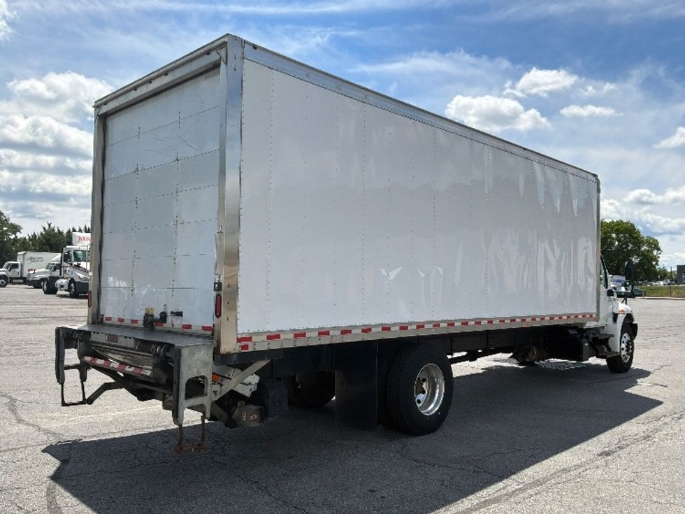Medium Duty Box Truck-Light and Medium Duty Trucks-International-2020-MV607-Harrisburg-PA-199,589\n\t\tmiles-$ 44,250 - Image 13
