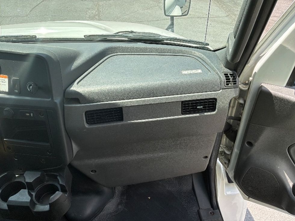 Medium Duty Box Truck-Light and Medium Duty Trucks-International-2020-MV607-Harrisburg-PA-199,589\n\t\tmiles-$ 44,250 - Image 21