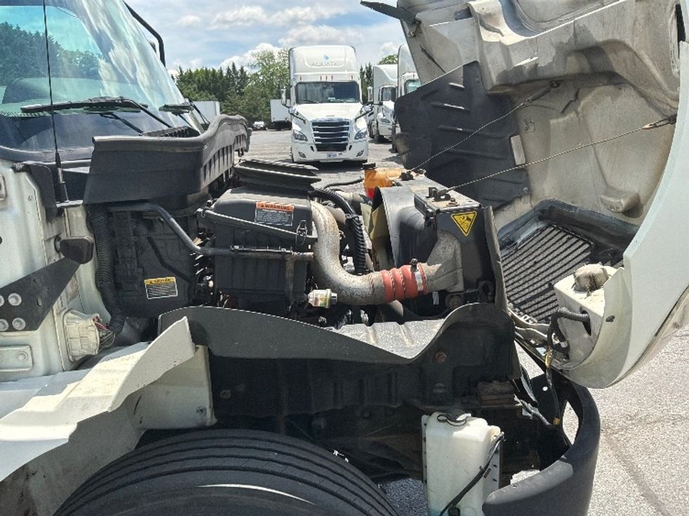Medium Duty Box Truck-Light and Medium Duty Trucks-International-2020-MV607-Harrisburg-PA-199,589\n\t\tmiles-$ 44,250 - Image 23