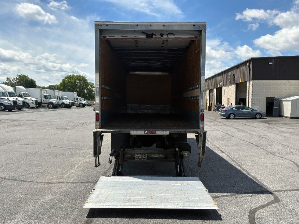 Medium Duty Box Truck-Light and Medium Duty Trucks-International-2020-MV607-Harrisburg-PA-199,589\n\t\tmiles-$ 44,250 - Image 9
