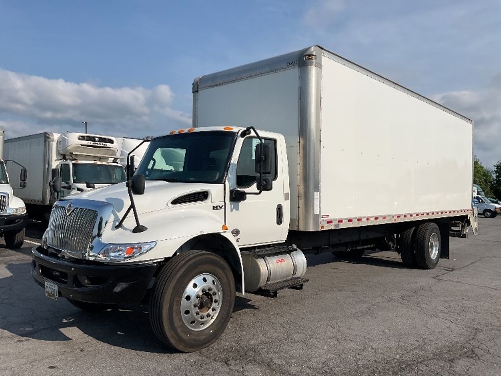 Medium Duty Box Truck-Light and Medium Duty Trucks-International-2020-MV607-Harrisburg-PA-237,192\n\t\tmiles-$ 43,250 - Image 3