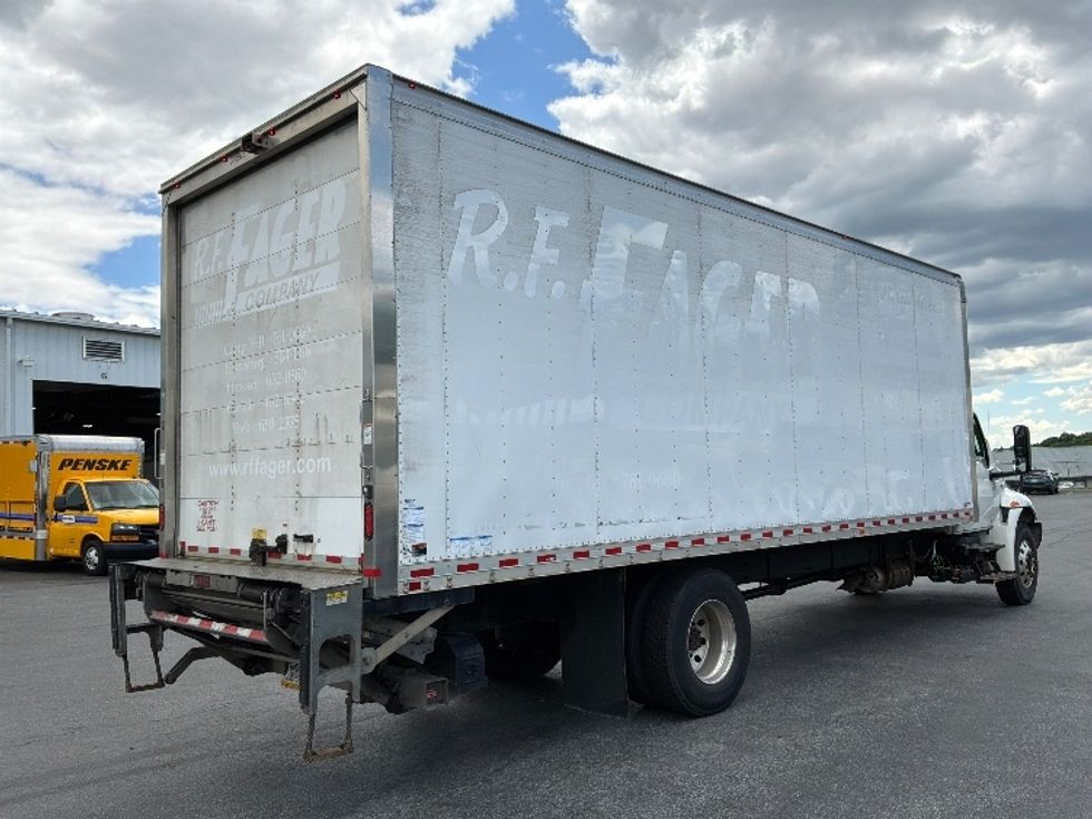 Medium Duty Box Truck-Light and Medium Duty Trucks-International-2020-MV607-Harrisburg-PA-242,438\n\t\tmiles-$ 42,000 - Image 13