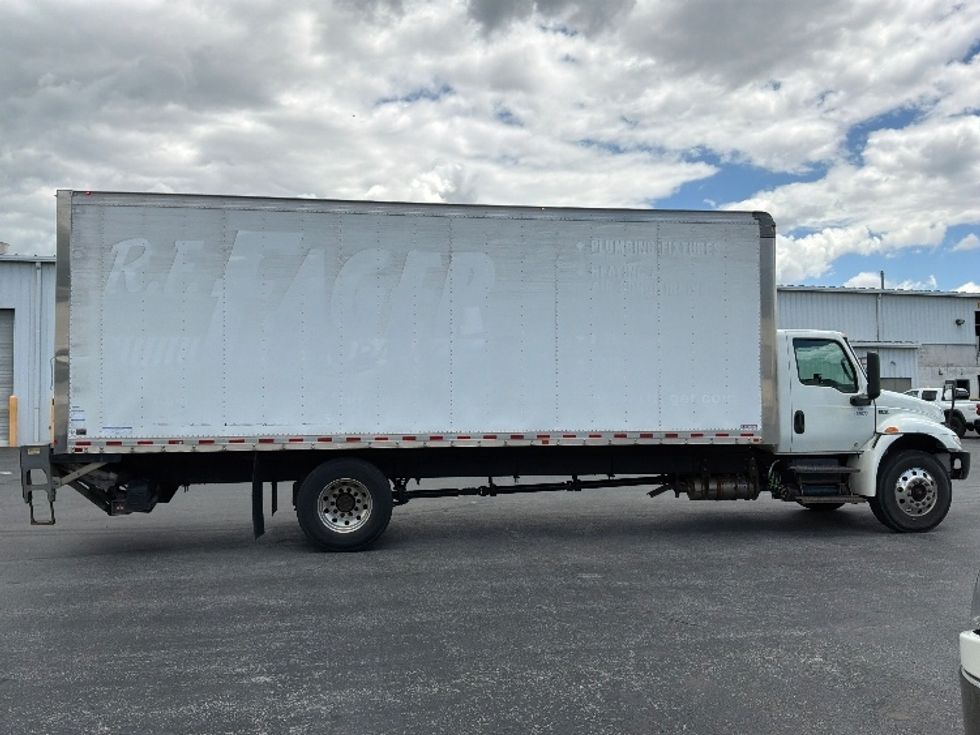 Medium Duty Box Truck-Light and Medium Duty Trucks-International-2020-MV607-Harrisburg-PA-242,438\n\t\tmiles-$ 42,000 - Image 15