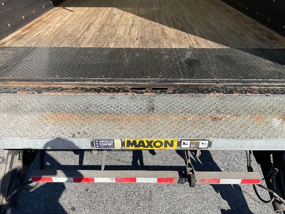 Medium Duty Box Truck-Light and Medium Duty Trucks-International-2020-MV607-Harrisburg-PA-25,298\n\t\tmiles-$ 68,250 - Image 10