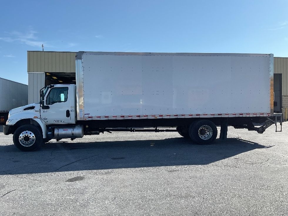 Medium Duty Box Truck-Light and Medium Duty Trucks-International-2020-MV607-Harrisburg-PA-25,298\n\t\tmiles-$ 68,250 - Image 4
