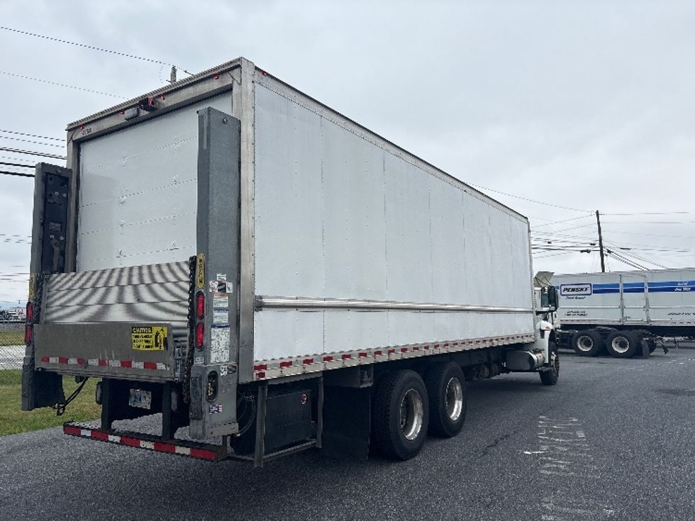 Medium Duty Box Truck-Light and Medium Duty Trucks-International-2020-MV607-Harrisburg-PA-299,665\n\t\tmiles-$ 34,750 - Image 13