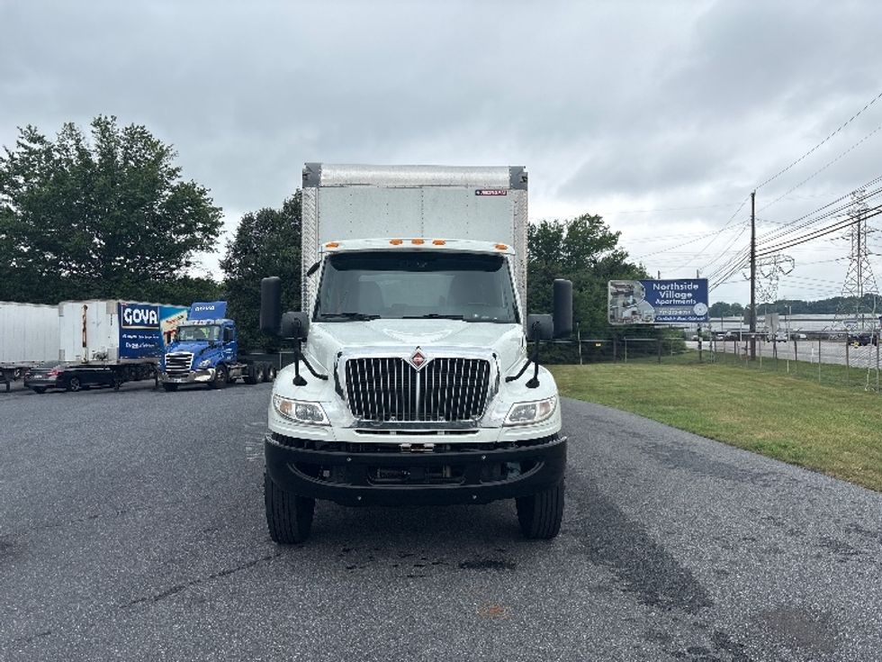 Medium Duty Box Truck-Light and Medium Duty Trucks-International-2020-MV607-Harrisburg-PA-299,665\n\t\tmiles-$ 34,750 - Image 2