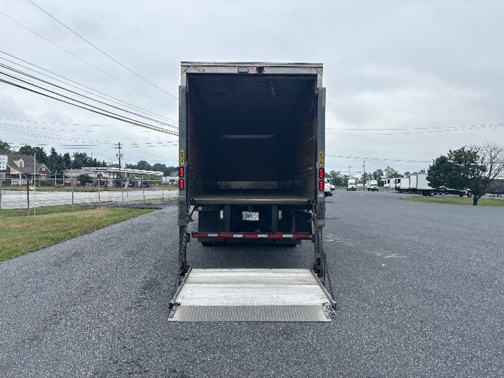 Medium Duty Box Truck-Light and Medium Duty Trucks-International-2020-MV607-Harrisburg-PA-299,665\n\t\tmiles-$ 34,750 - Image 9