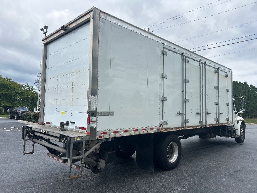 Medium Duty Box Truck-Light and Medium Duty Trucks-International-2020-MV607-Harrisburg-PA-304,160\n\t\tmiles-$ 34,500 - Image 13