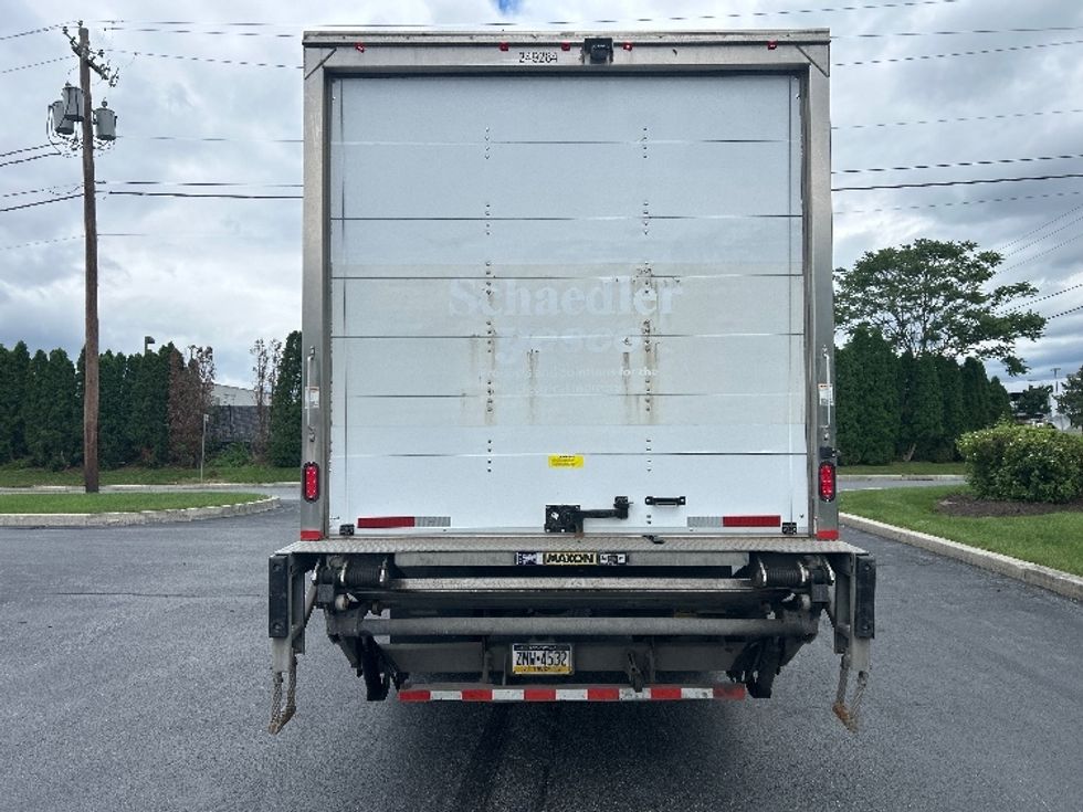 Medium Duty Box Truck-Light and Medium Duty Trucks-International-2020-MV607-Harrisburg-PA-304,160\n\t\tmiles-$ 34,500 - Image 7