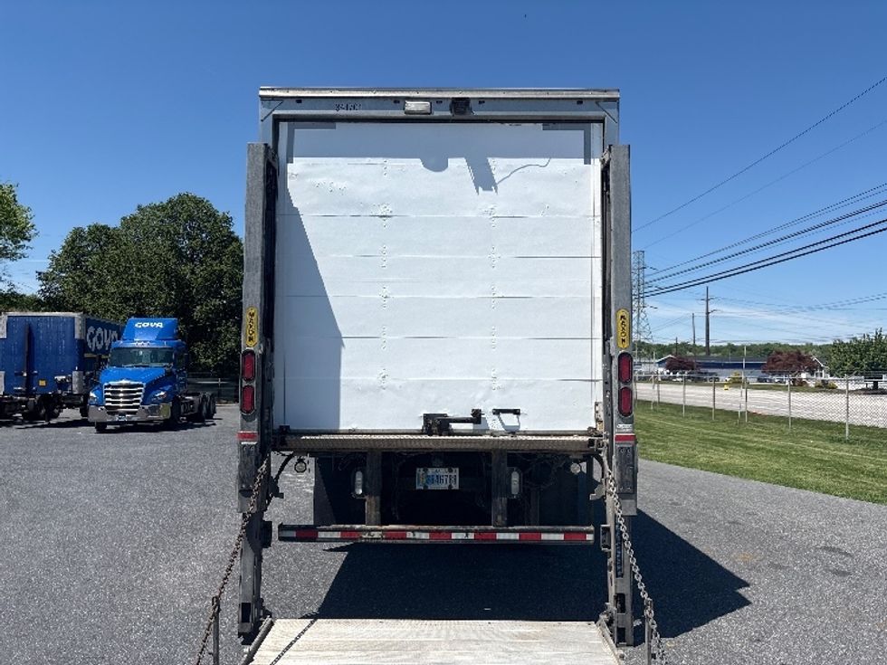 Medium Duty Box Truck-Light and Medium Duty Trucks-International-2020-MV607-Harrisburg-PA-338,162\n\t\tmiles-$ 30,250 - Image 7