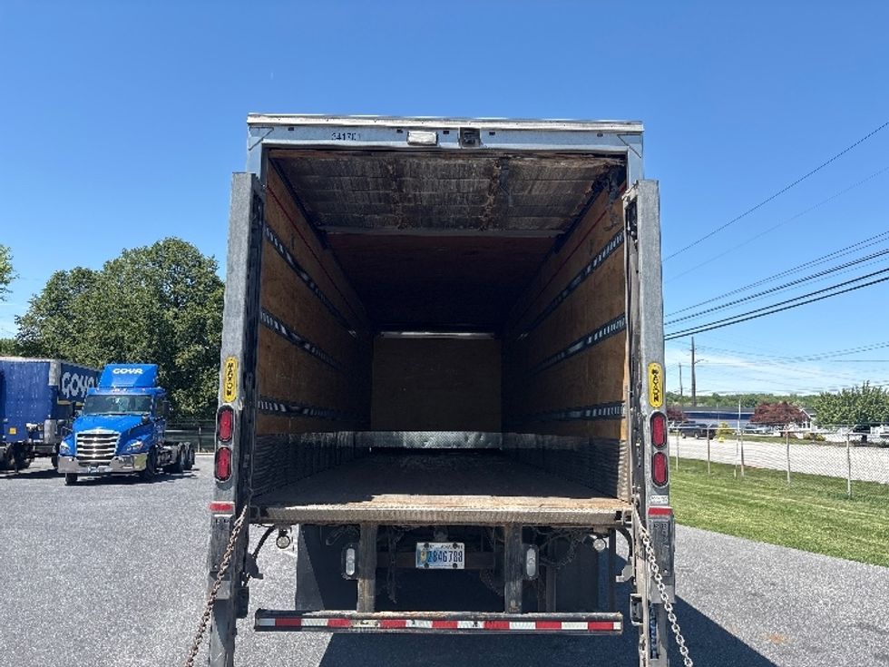 Medium Duty Box Truck-Light and Medium Duty Trucks-International-2020-MV607-Harrisburg-PA-338,162\n\t\tmiles-$ 30,250 - Image 8