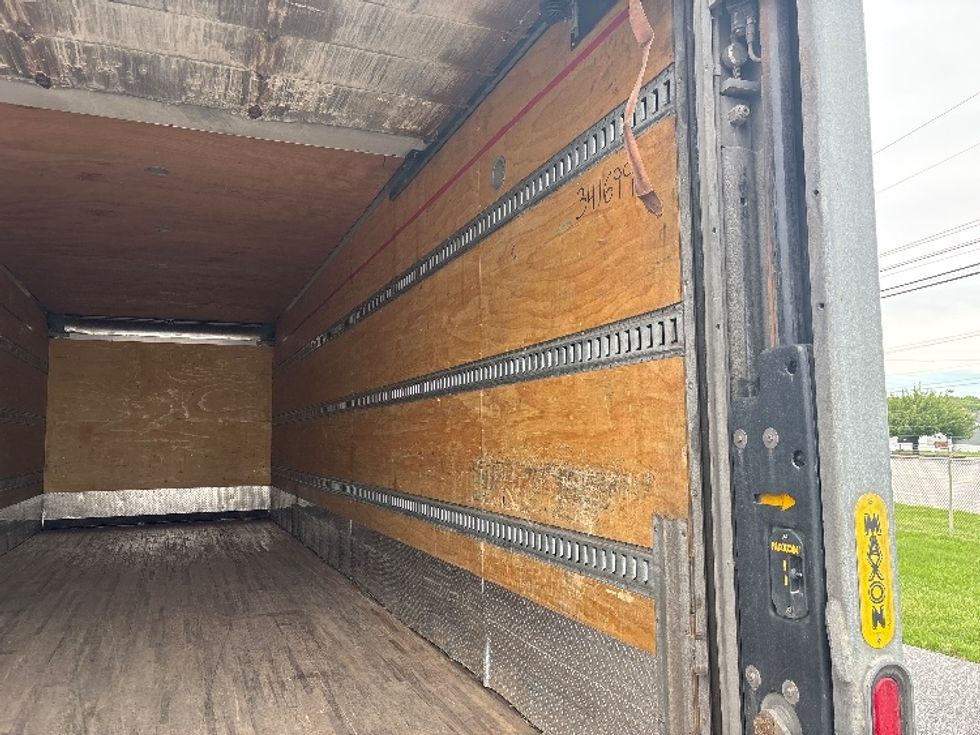 Medium Duty Box Truck-Light and Medium Duty Trucks-International-2020-MV607-Harrisburg-PA-342,088\n\t\tmiles-$ 30,000 - Image 12