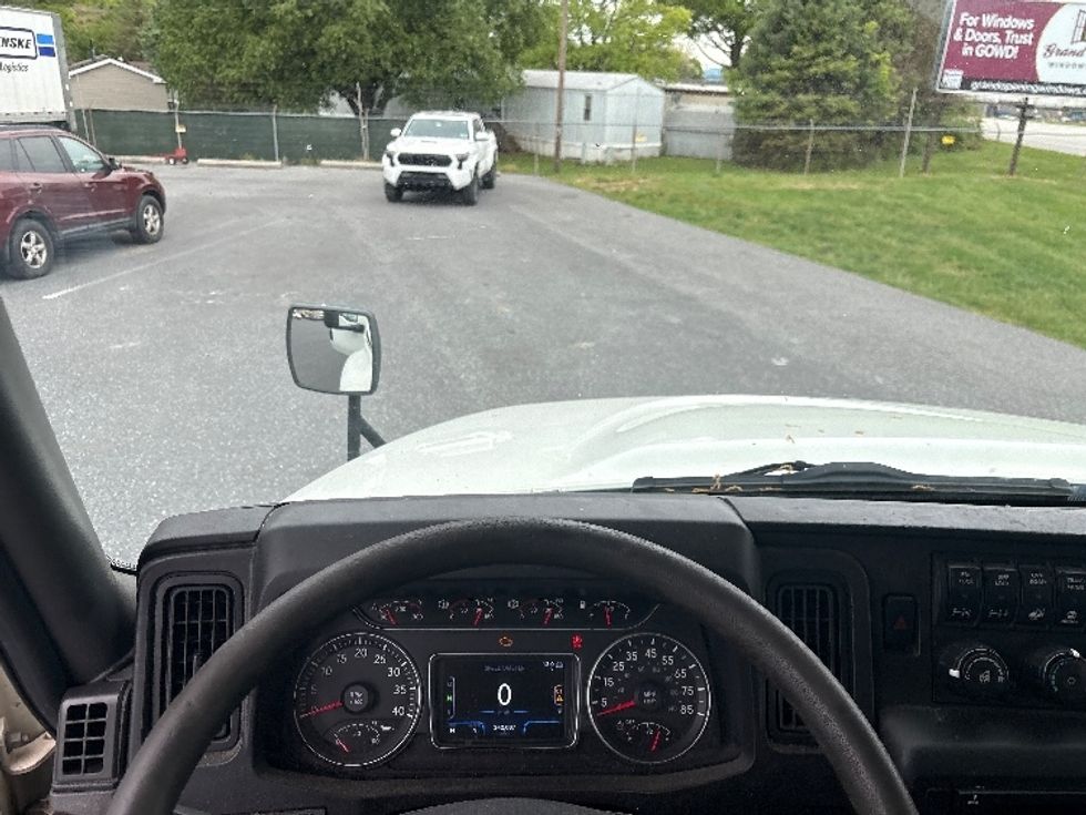 Medium Duty Box Truck-Light and Medium Duty Trucks-International-2020-MV607-Harrisburg-PA-342,088\n\t\tmiles-$ 30,000 - Image 18