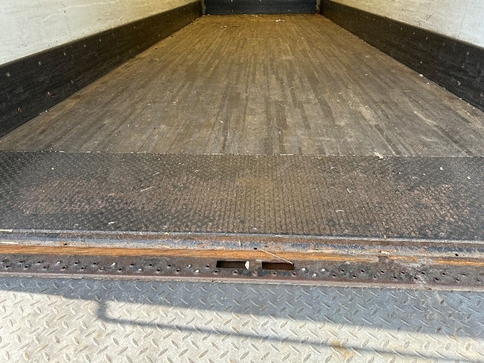 Medium Duty Box Truck-Light and Medium Duty Trucks-International-2020-MV607-Harrisburg-PA-342,455\n\t\tmiles-$ 22,000 - Image 10