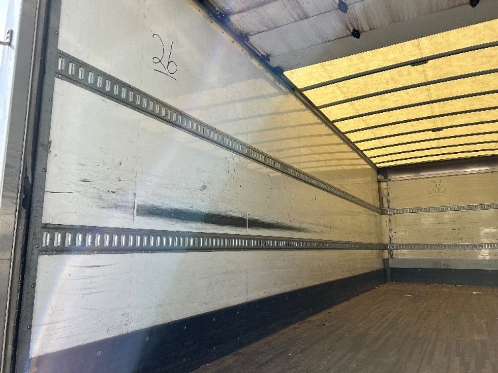 Medium Duty Box Truck-Light and Medium Duty Trucks-International-2020-MV607-Harrisburg-PA-342,455\n\t\tmiles-$ 22,000 - Image 11