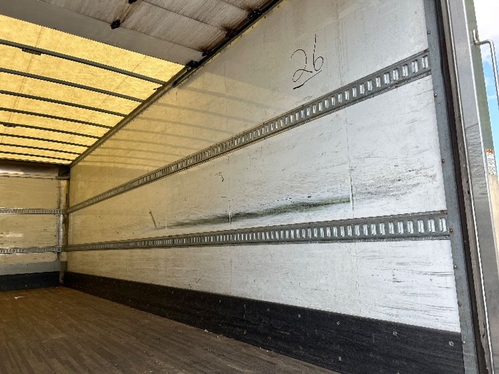 Medium Duty Box Truck-Light and Medium Duty Trucks-International-2020-MV607-Harrisburg-PA-342,455\n\t\tmiles-$ 22,000 - Image 12