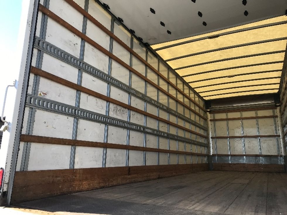 Medium Duty Box Truck-Light and Medium Duty Trucks-International-2020-MV607-Harrisonburg-VA-145,146\n\t\tmiles-$ 57,000 - Image 11